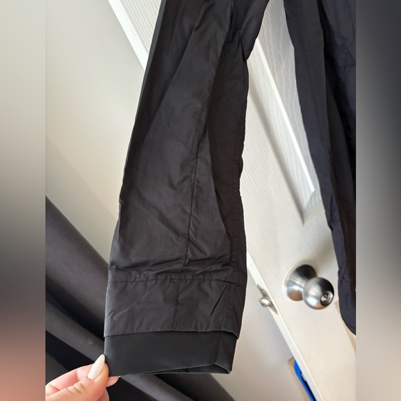 The North Face women’s black jacket hood size medium tent coat flared - Picture 4 of 13